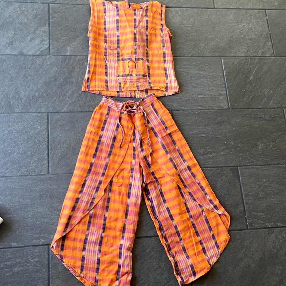 Vintage Utzpin Guatemalan co cord set